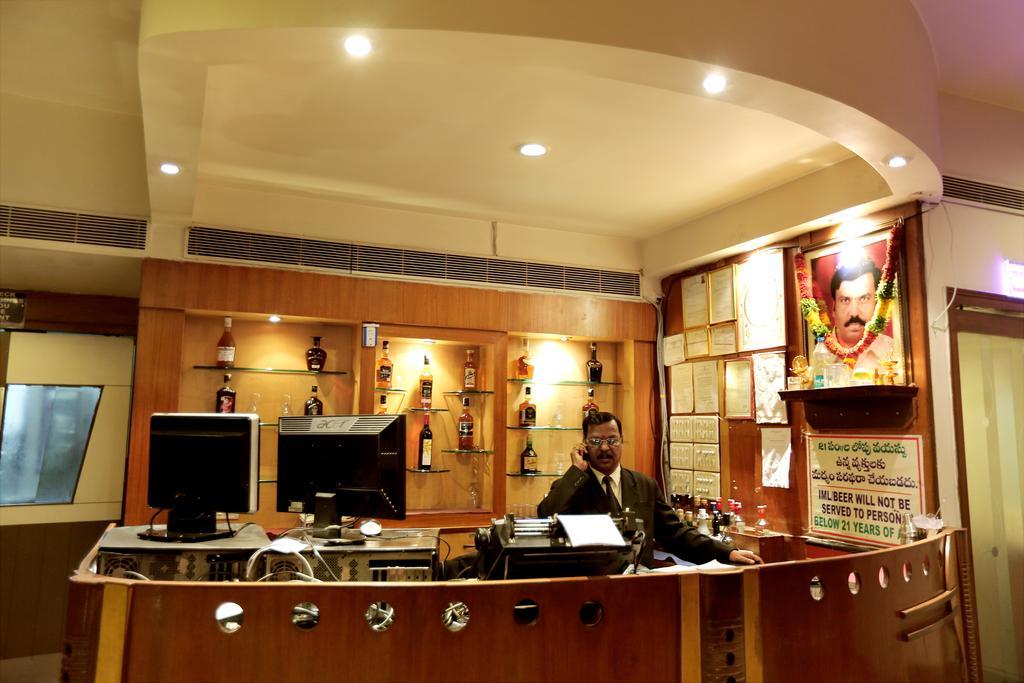 Hotel Sitara Residency Hyderabad Eksteriør bilde