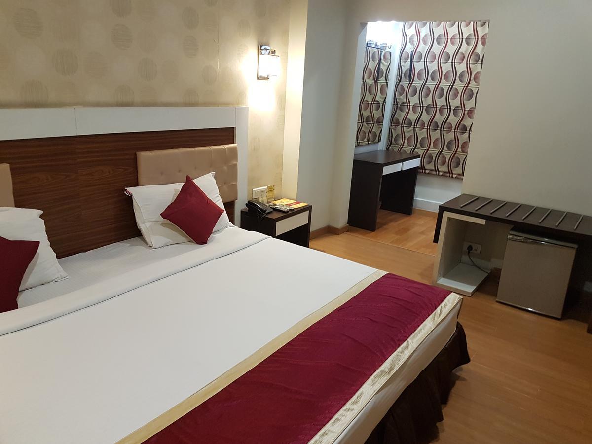 Hotel Sitara Residency Hyderabad Eksteriør bilde